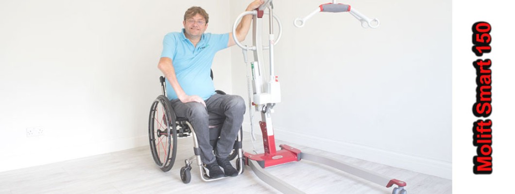 Travel hoist for the disabled Travel hoist for the disabled